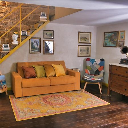 Carlito'S House- Un'Intera Casa Al Centro Storico Lägenhet Neapel Exteriör bild
