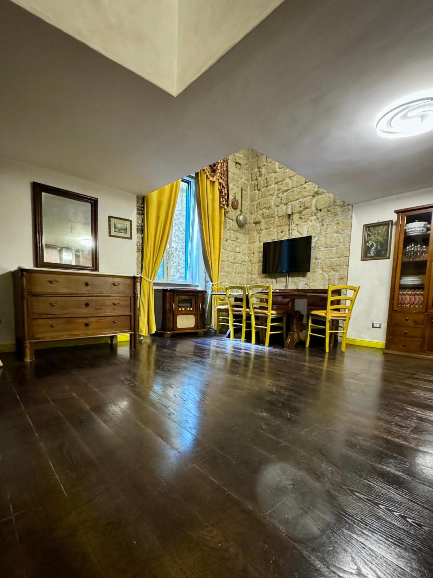 Carlito'S House- Un'Intera Casa Al Centro Storico Lägenhet Neapel Exteriör bild