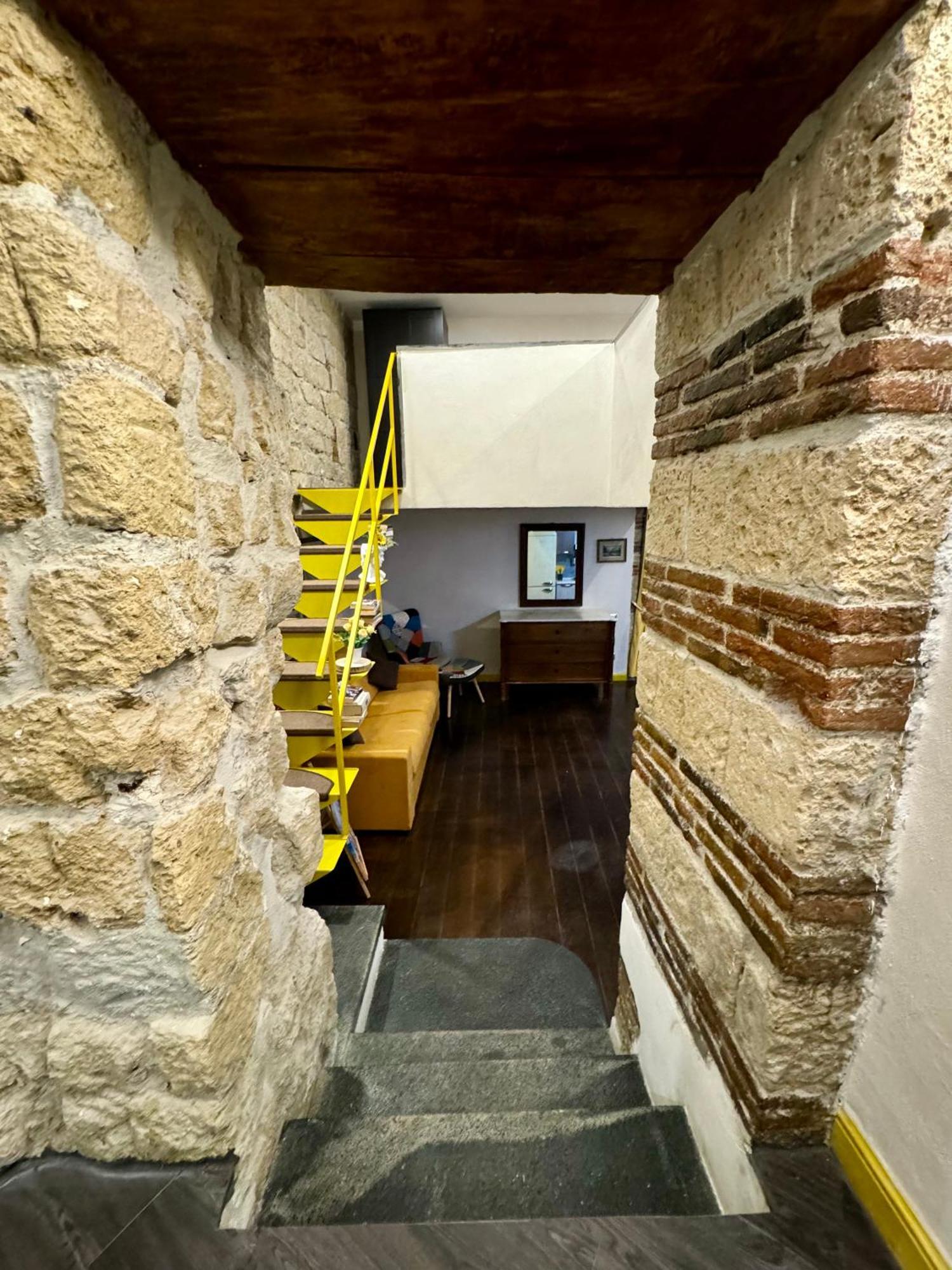Carlito'S House- Un'Intera Casa Al Centro Storico Lägenhet Neapel Exteriör bild