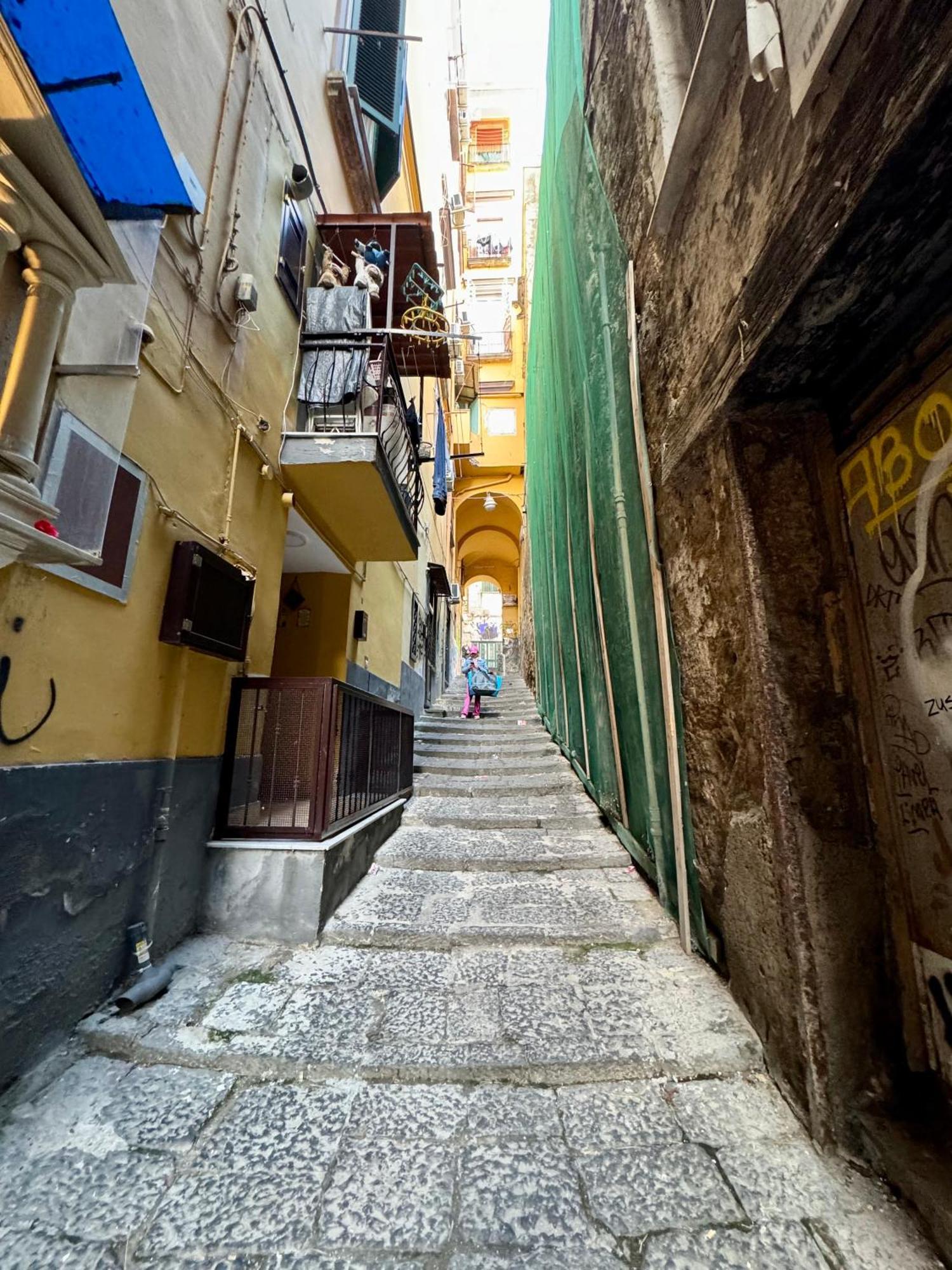 Carlito'S House- Un'Intera Casa Al Centro Storico Lägenhet Neapel Exteriör bild