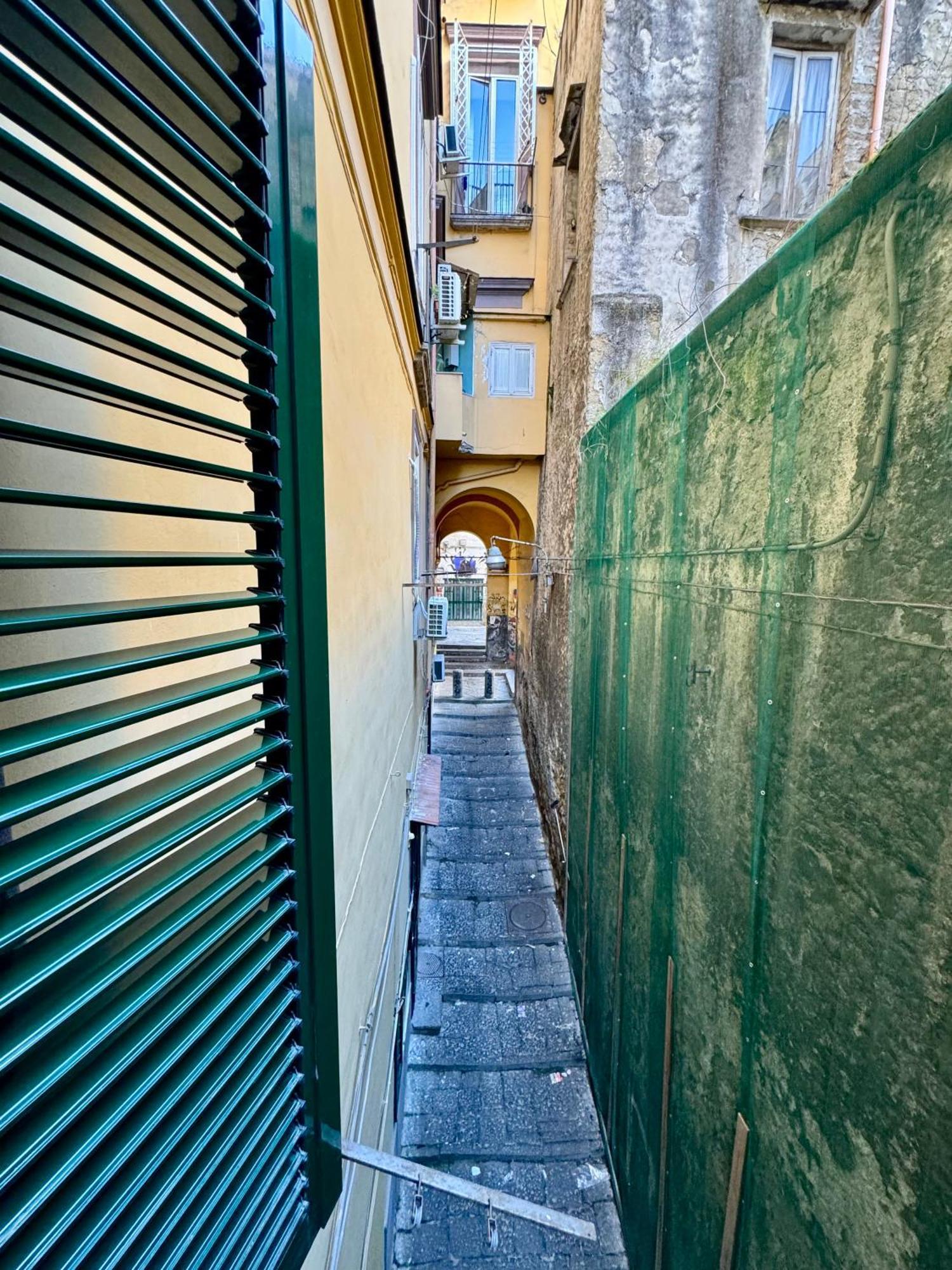Carlito'S House- Un'Intera Casa Al Centro Storico Lägenhet Neapel Exteriör bild
